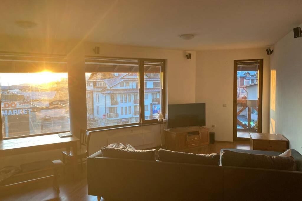Large Gondola Apartment - Center, Neon بانسكو المظهر الخارجي الصورة